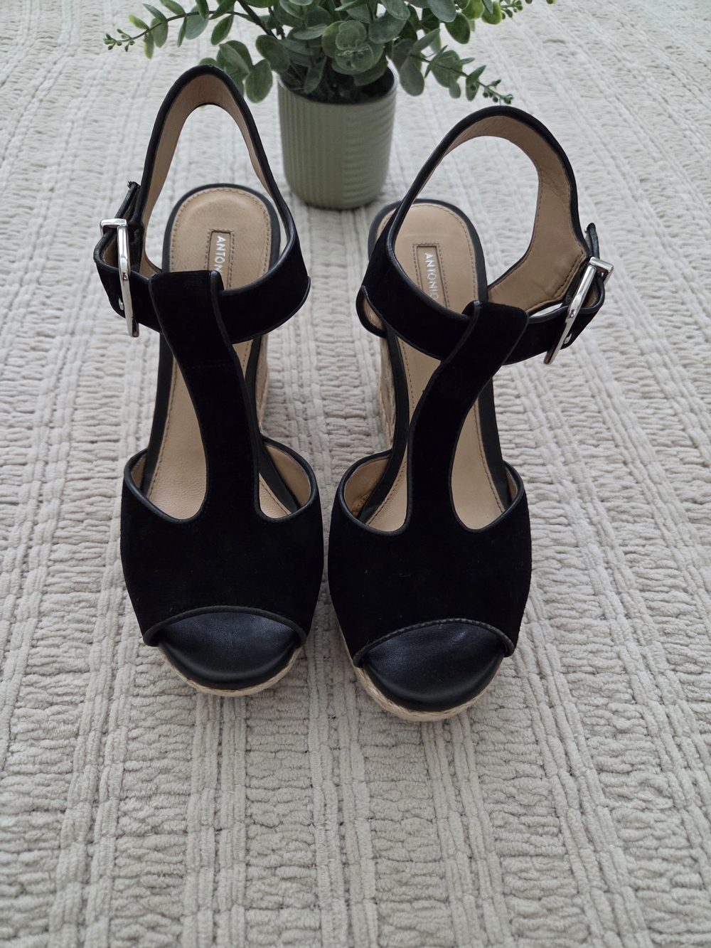 Antonio Melani Black T-Strap Wedge Sandals